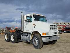 1998 International F-8100 Truck