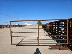 (1) 14’ Heavy Duty Livestock Panel w/ 10’ Gate- Style 2