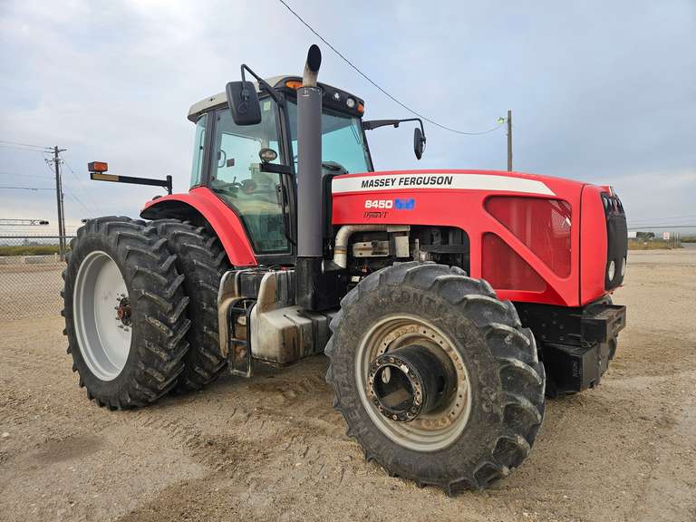 Massey Ferguson 8450 215HP MFWD Tractor