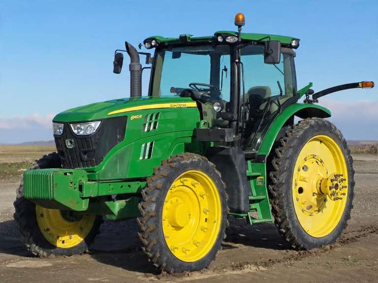 2013 John Deere 6140R 154HP MFWD Tractor