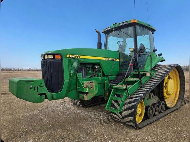 John Deere 8400T 250HP Crawler Tractor