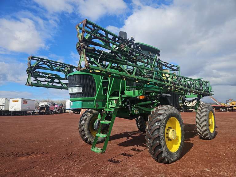 2014 John Deere 4630 Self-Propelled Sprayer