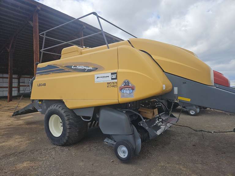Cat Challenger LB34B 3X4 Baler