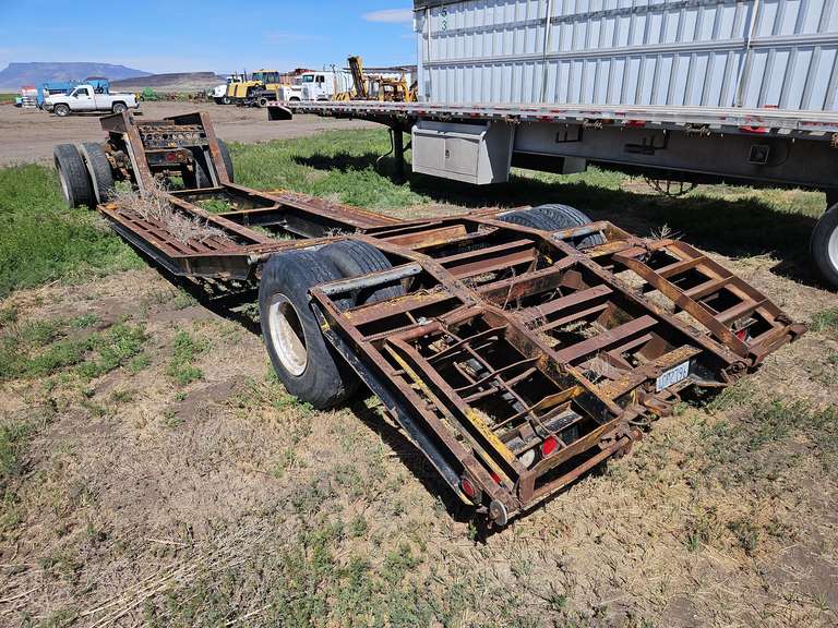 Higgenbotham Forklift & Hay Squeeze Cart
