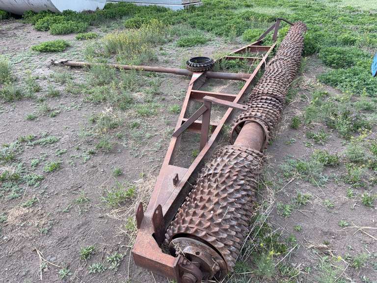 Pull Type 18’ Roller Packer