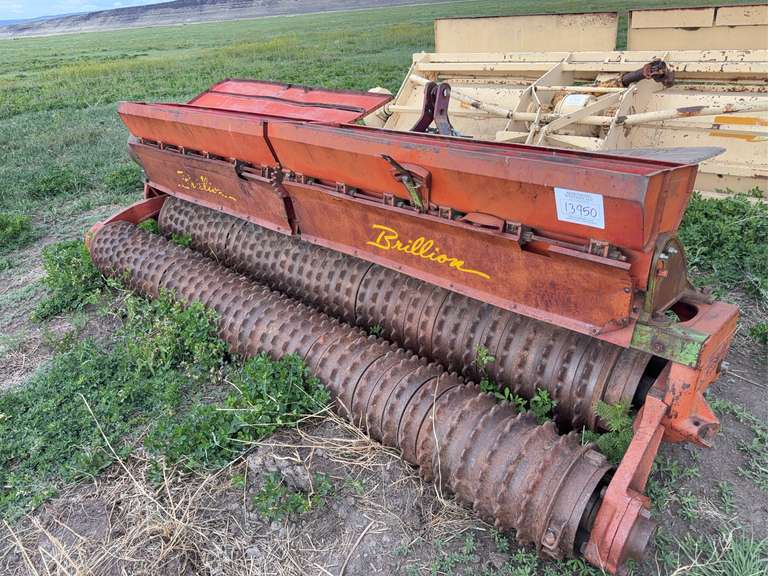Brillion 3Pt 8’ Seeder