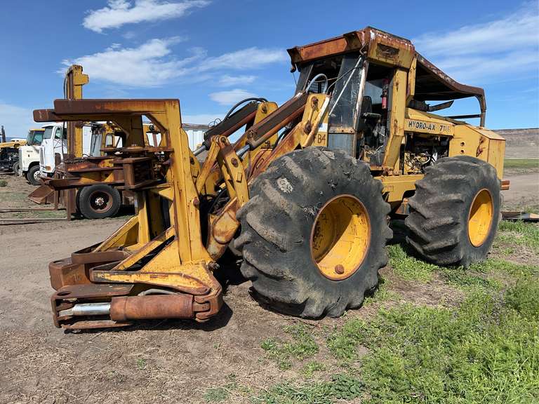 Hydro-Ax 711E Wheeled Feller Buncher