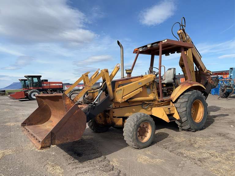 Case 580K 4x4 Backhoe