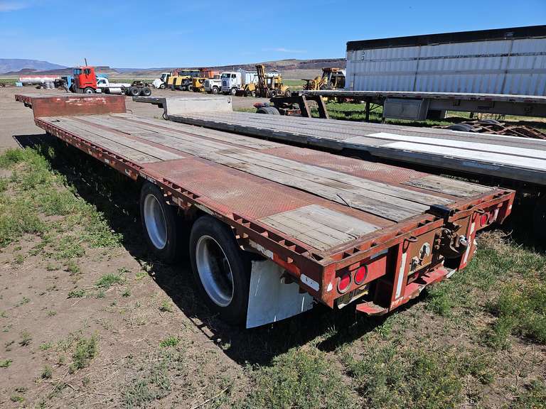 1989 Great Dane 48' Step Deck Trailer