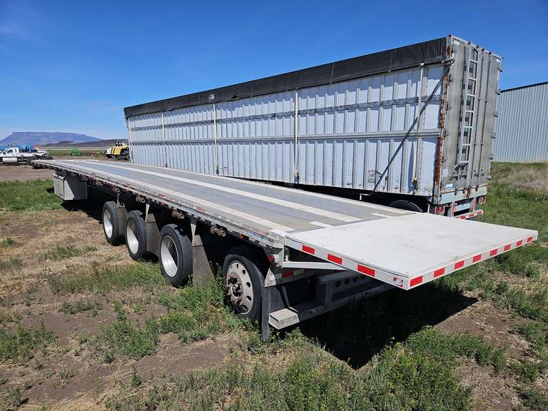 2003 Raven / Fontaine 53' Flatbed Trailer