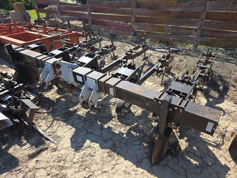 Elmer's RC622 Cultivator