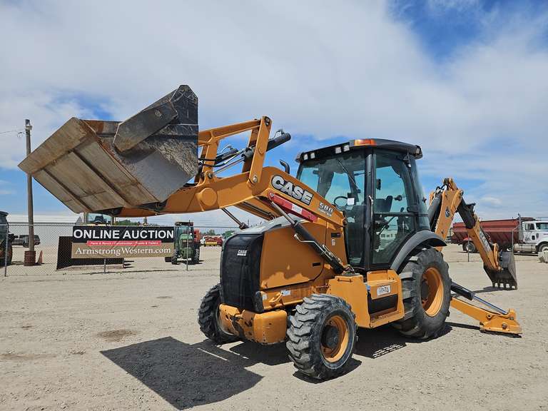 2015 Case 580 Super N 4x4 Backhoe (Low Hours)