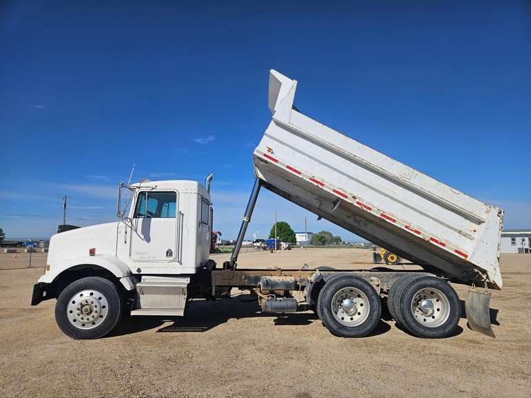 1990 Kenworth T4 Dump Truck