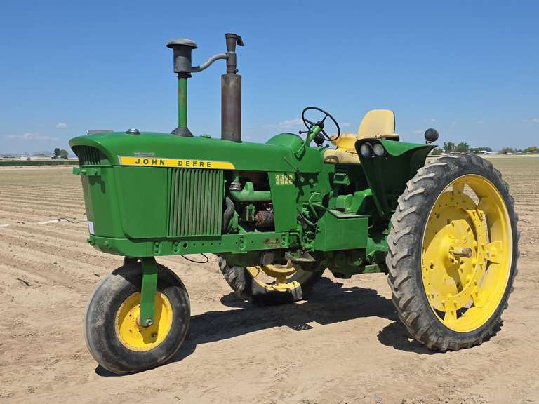 1964 John Deere 3020 77HP Diesel Tractor - Power-Shift - ONE OWNER