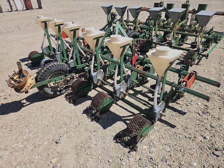 Melbeck 6 Row Onion Planter