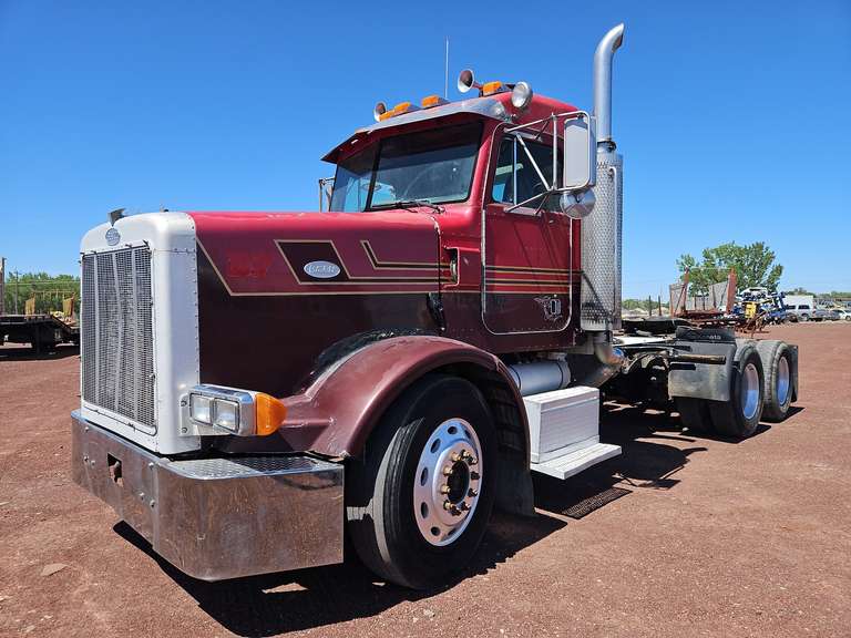 1997 Peterbilt 378 Day Cab Truck