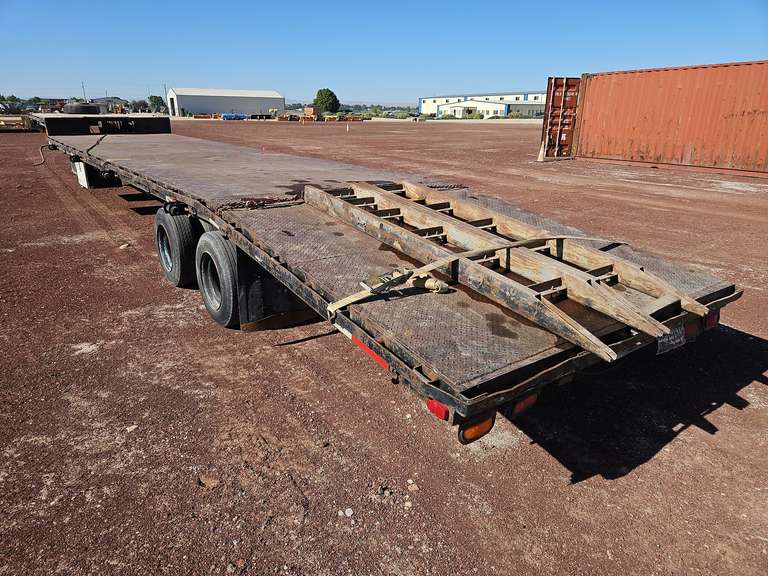 1989 Kaly 48’ Dovetail Equipment Trailer