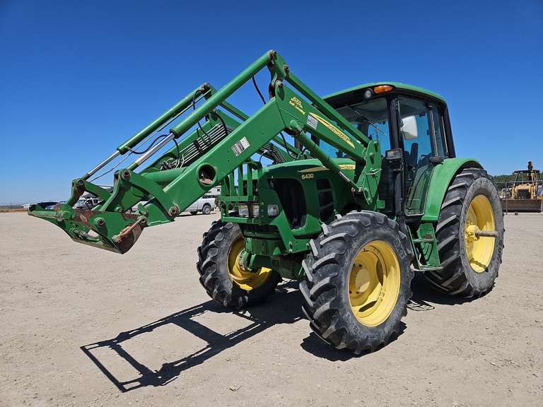 John Deere 6430 120HP MFWD Tractor w/ JD 673 Loader Attachment