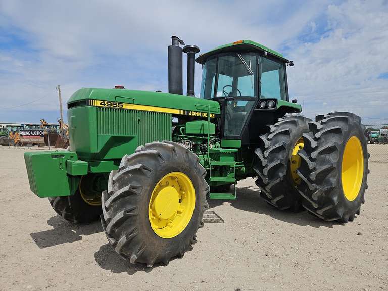 John Deere 4955 225HP MFWD Tractor