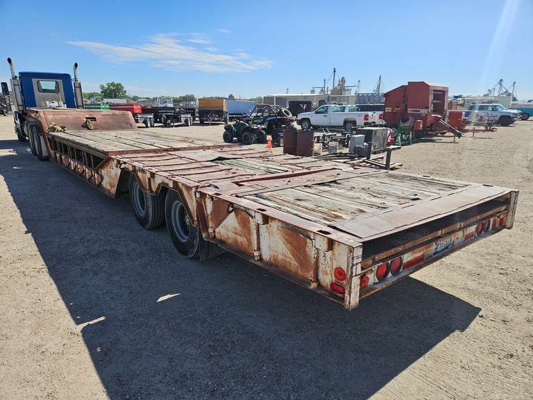 1979 MuvAll 42’ Hydraulic Beavertail Equipment Trailer