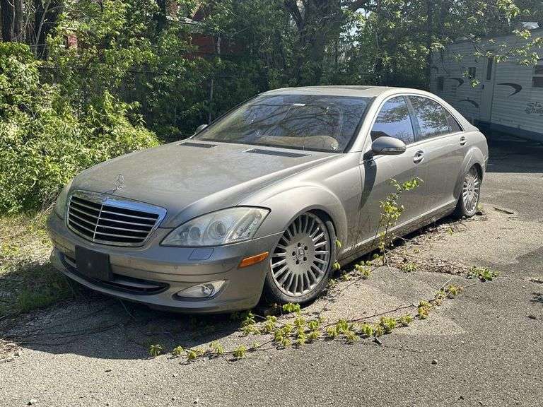 2005 Mercedes S550 5.5L Sedan