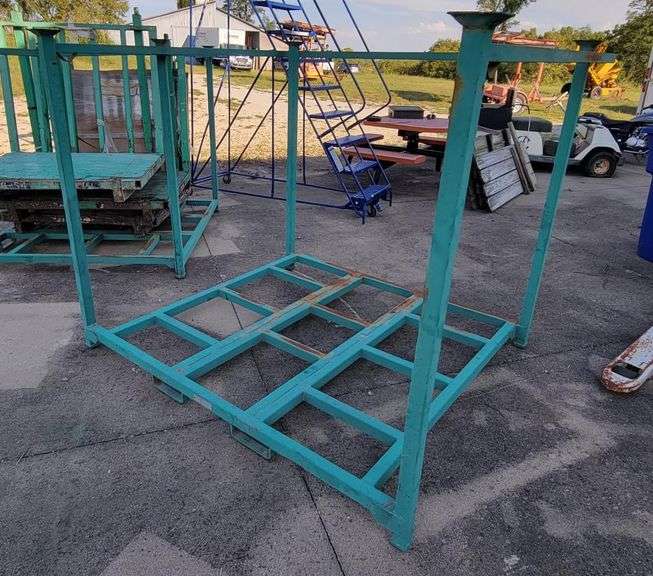 Large Portable Green Stack Rack