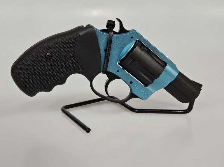 Mostly Brand New Gun Dealer Rifles, Handguns, Pistols & Revolvers with some additions