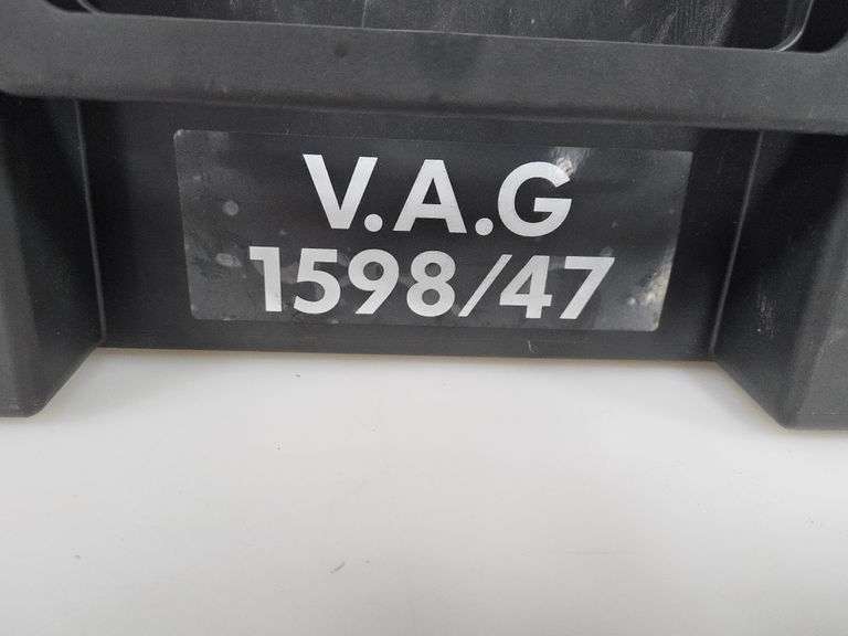 Volkswagen Audi VAG 1598/47 HVAC Fault Finding Adaptor