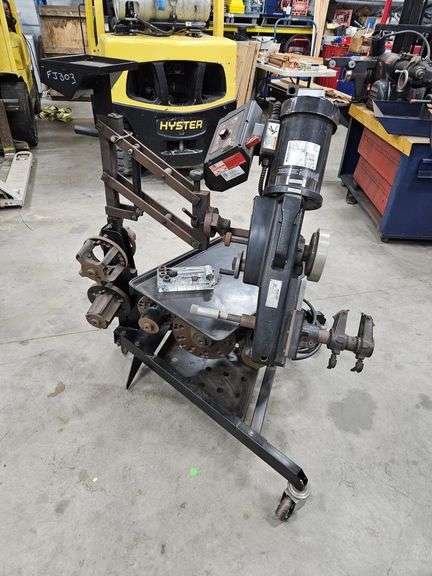 Hunter On-Car Brake Lathe with Adapters OCL 410