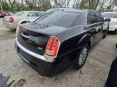 2012 Chrysler 300 Tow# 20878