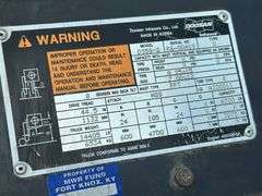 Daewoo Doosan D35S-2 Forklift Diesel 3 Stage Mast & Cab 6700# Capacity