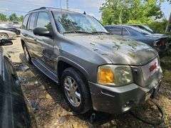 2007 GMC Envoy Denali Tow# 21463