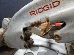 Ridgid 535 Pipe Threader on Storage Cart