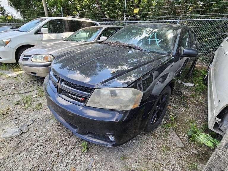 2013 Dodge Avenger Tow# 21629