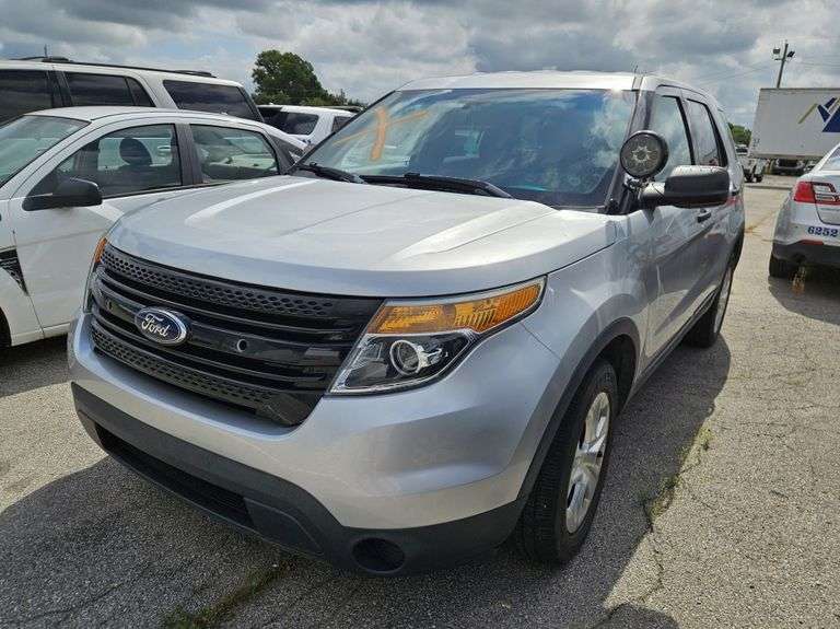 2015 FORD EXPLORER  Unit# 7538