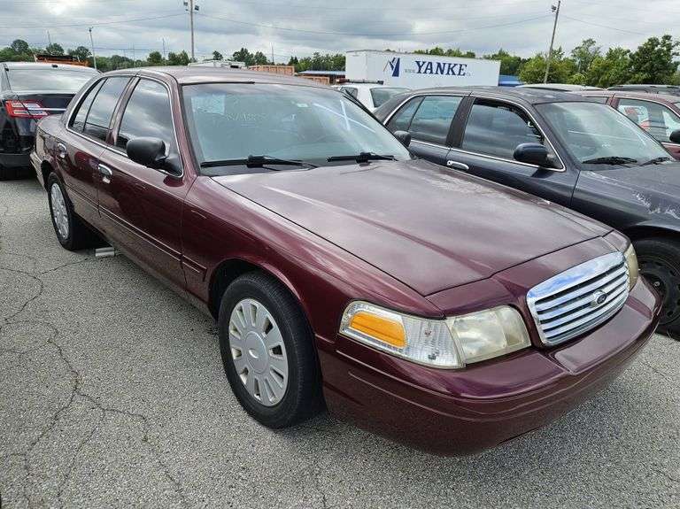 2008 FORD CROWN VIC  Unit# 1898