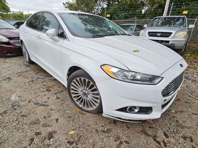 2015 Ford Fusion Tow# 23534
