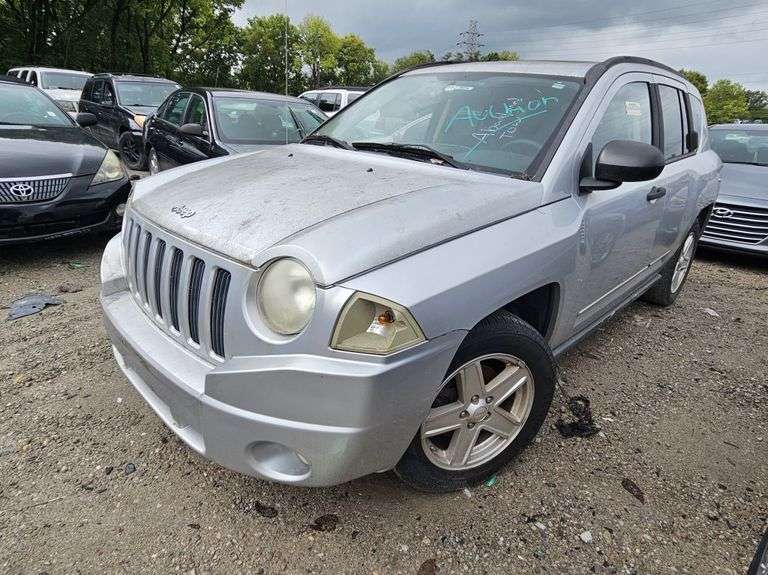 2008 Jeep Compass Tow# 23769