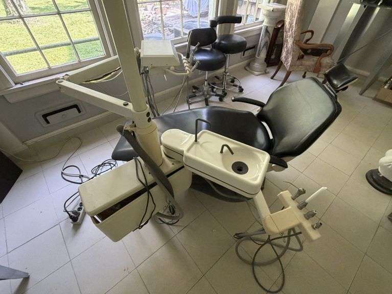 Dental Equipment from the Practice of Dr. Robert Zena