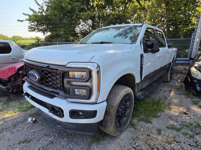 Metro Impound Lot Cars, Trucks & Trailer Auction Buy at Your Price