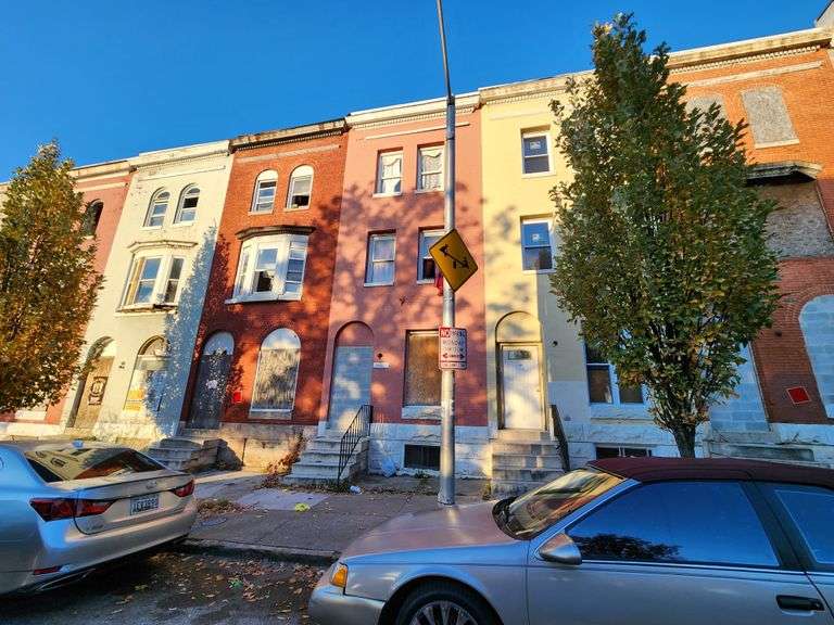 1324 N Mount St. Baltimore, MD 21217