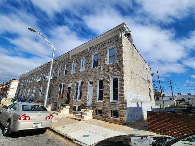 1701 N Carey St. Baltimore, MD 21217