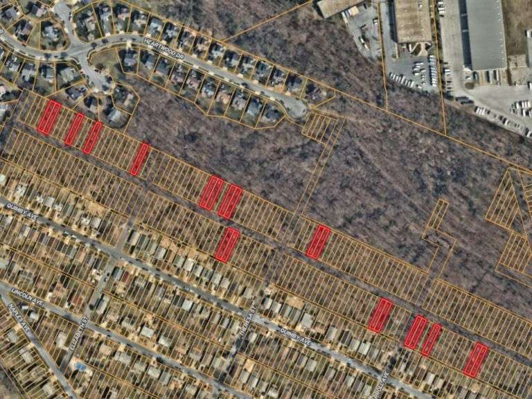 13 Parcels on Rinard Ave. Beltsville, MD 20705 Ashland Auction Group