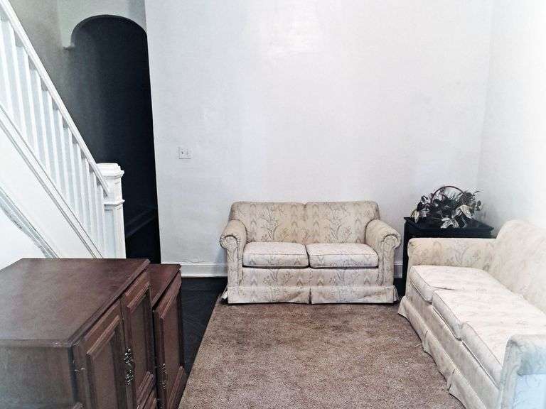 2433 E Hoffman St. Baltimore, MD 21213