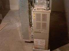 2433 E Hoffman St. Baltimore, MD 21213