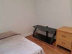 2433 E Hoffman St. Baltimore, MD 21213