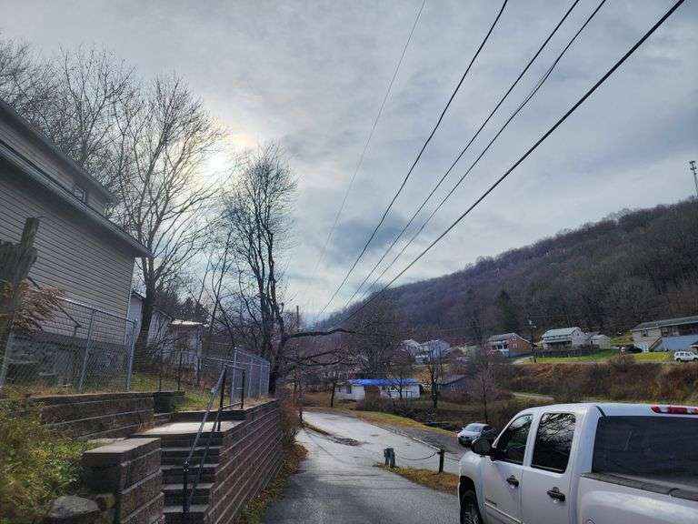 59 High St. Lonaconing, MD 21539 Ashland Auction Group