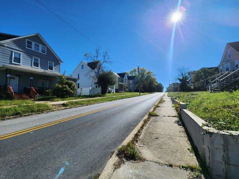 2601 Hamilton Ave, Baltimore, MD 21214