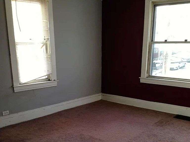 743 Indiana Ave, Glassport, PA 15045