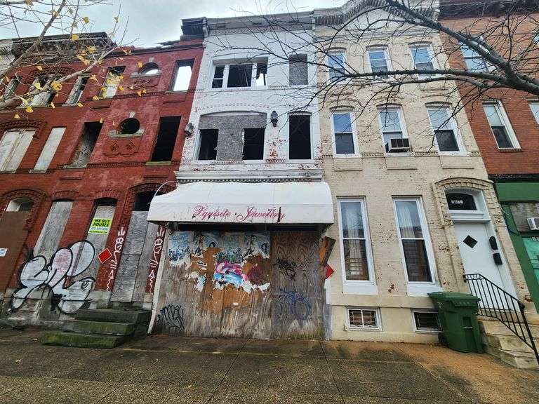 1327 W North Ave, Baltimore, MD 21217